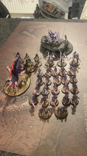 Painted 500 point tyranid - point, army