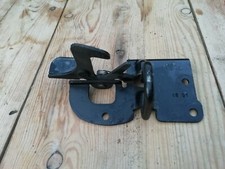 OEM Audi TT Quattro 225 bhp MK1 Bonnet Latch Lock 8N0823480B