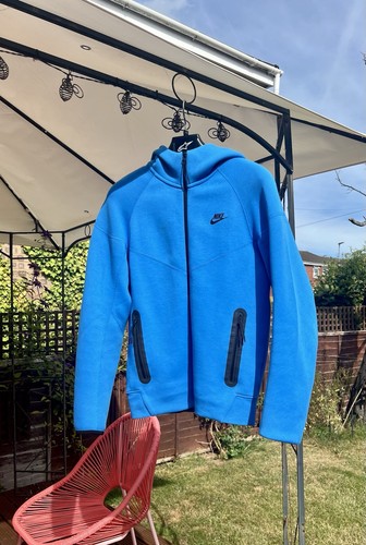 Nike 1st season tech fleece - season,