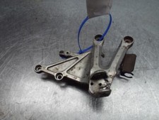 Honda CBR1000 CBR 1000 RR Fireblade 2004 - 2007 Right Hand Front Footrest Hanger