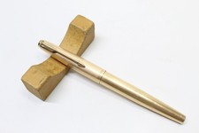 Parker 61 insignia Fountain Pen 12ct Rolled gold Cap