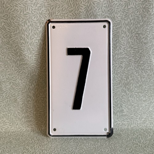 Black and white vintage enamel - black,