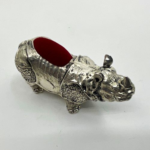 Silver plated rhinoceros - silver,