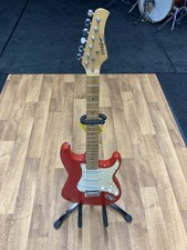 Starfire Performer Series by EKS Stratocaster style