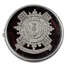 World War One 1915 The Royal Scots Tortoiseshell Silver Sweetheart Brooch Badge