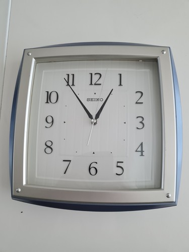Vintage seiko quartz wall - seiko,
