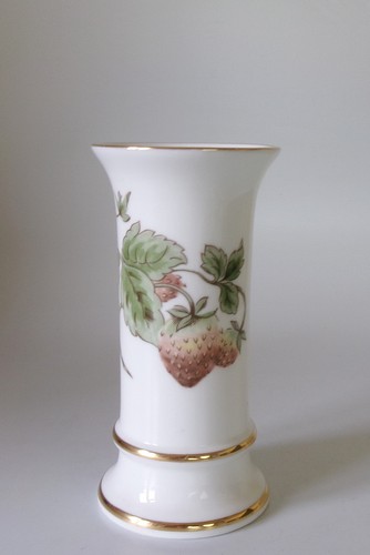 Coalport stem vase 120mm high - coalport,