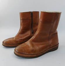 RESERVED Vintage Brevitt Ladies Leather Boots with Sheepskin Lining Size 6 Brown