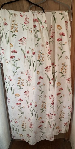 Lovely pair sanderson - lovely,
