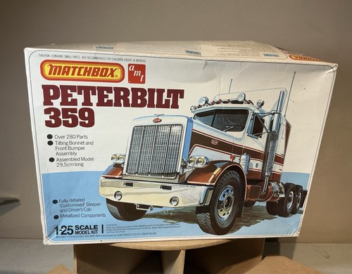 Matchbox amt 25th peterbuilt - 1/25th,