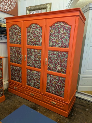 Triple vintage wardrobe - triple,