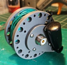 FlyTenna - Fishing Reel style