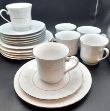 Crown Ming Queens Lace Fine Bone China  6 X Tea Cups,  Saucers and tea plates