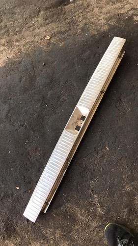 Mercedes door chrome - , e