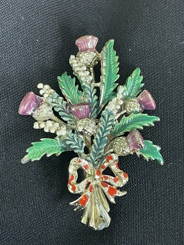 Vintage exquisite enamel lucky - enamel,