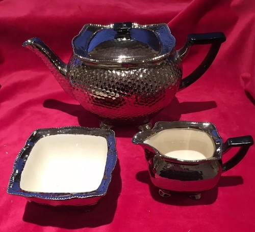 Royal winton teapot - royal, jug