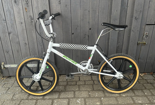 1984 raleigh mag burner bmx - raleigh,