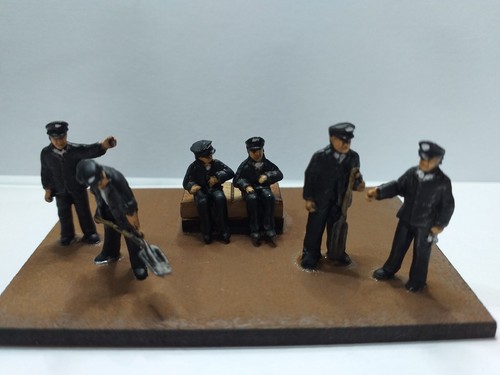 87th railway figures - ho,