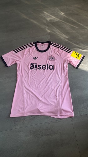 Newcastle united pink - newcastle,