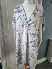 H&M Flounced Trim Floral Print
