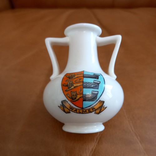 Goss crested china - crested,