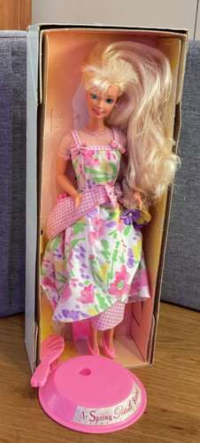 Vintage barbie spring - 💕,