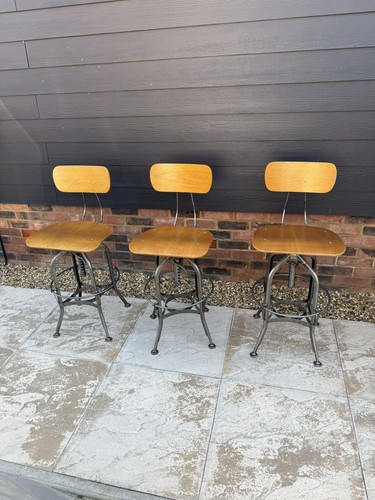 Industrial swivel stool - swivel,