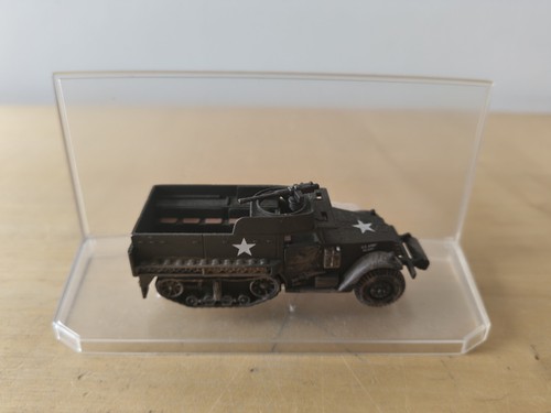 Corgi half track 72 - m3, scale