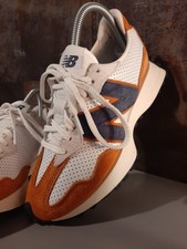 Stunning Retro New Balance 327