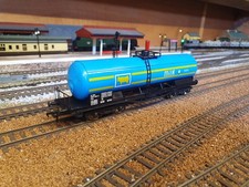 Lima 100T Bogie Tanker Wagon MILK 152D Blue  302911 OO Guage
