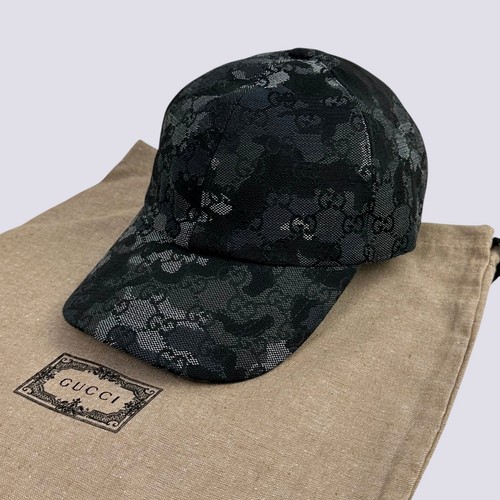 Gucci monogram logo - gucci,