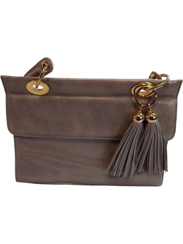 Russell bromley stuart - russell, &