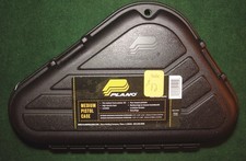 Plano Model 142200 Medium