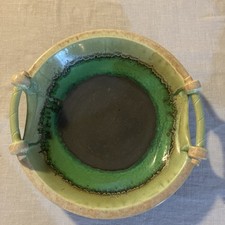 Trentham Art Ware Large Bowl / Dish with handles 22.5 cm diameter