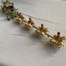 PD445 Vintage Crescent Toy