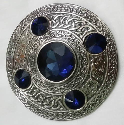 Scottish fly plaid brooch - scottish,