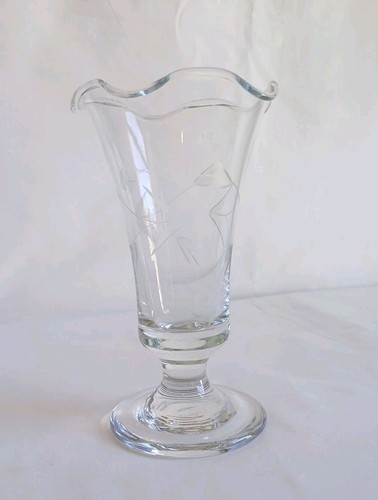 Eamon glass footed - -,