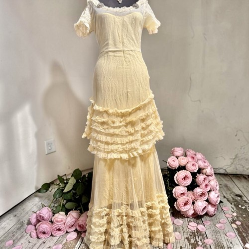 Vintage 1930 butter yellow - butter,