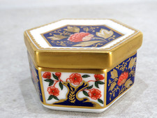 Vtg Royal Crown Derby English Bone China Hexagon Lidded Trinket Box A1298 Imari