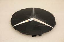 MERCEDES C S CLS CLASS FRONT GRILL DISTRONIC BADGE A0008880011 *HAS SCRATCHES
