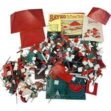 Bayko Original Plastic Building Set Vintage Construction Toy Lot