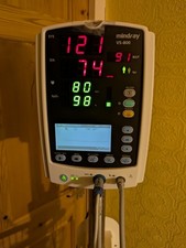 Mindray Mobile Patient Touch Screen Monitor On Stand Working Order: NIBP & SpO2 