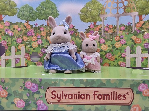 Sylvanian families wedding - families,