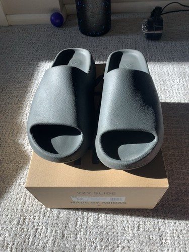 Adidas yeezy slide black size - adidas,