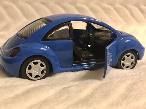Smart toys blue diecast model - blue,