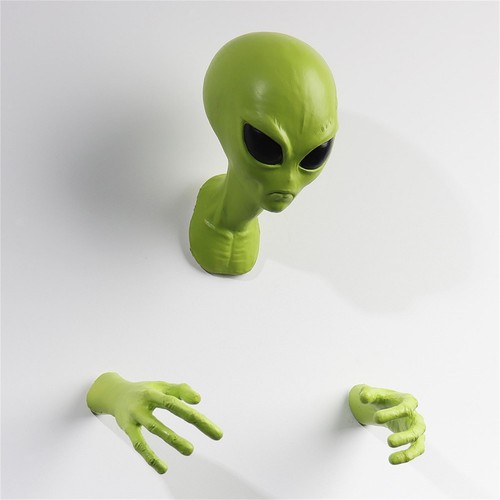 Alien wall sculpture - alien, art