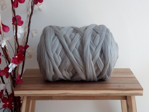Grey merino wool tops - tops, roving