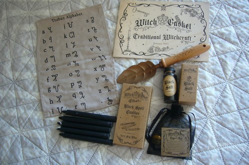 Witch casket mixed - witch, bundle