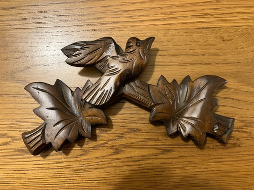 Pediment crest topper for - pediment/crest/topper,