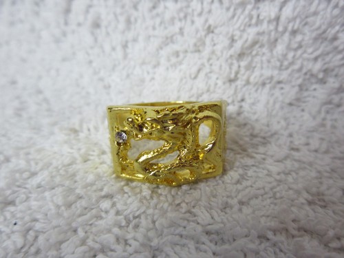 Gold coloured chunky dragon - gold,